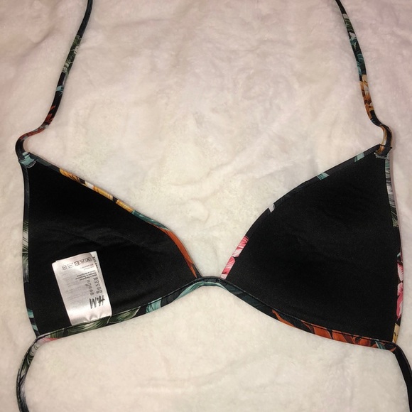 H&M Floral Bikini Top - Picture 2 of 3